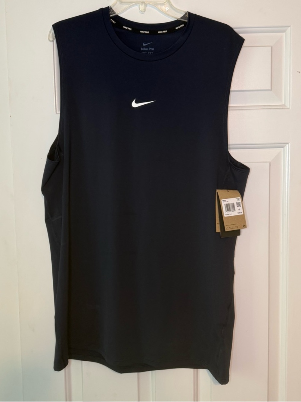 NWT.  Nike Pro muscle tank